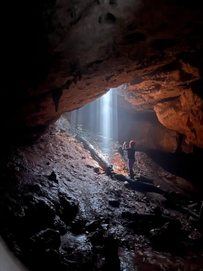 29 de Setembro -  Caverna Olhos D agua  Castro - PR 